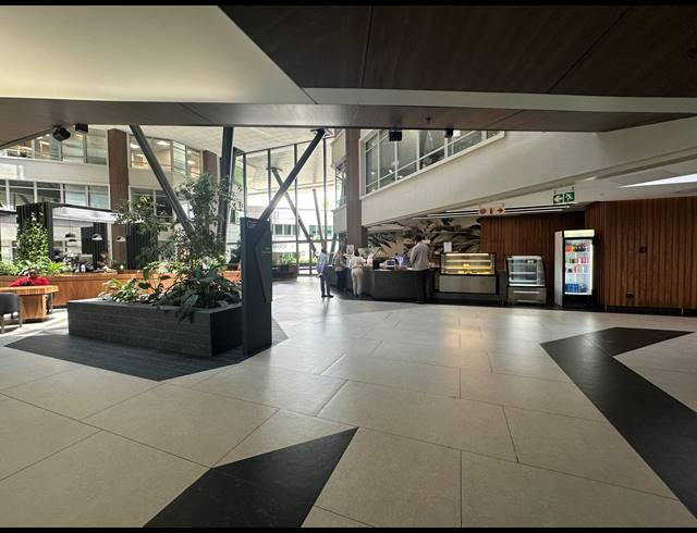 364M² OFFICE TO LET IN SANDTON CENTRAL